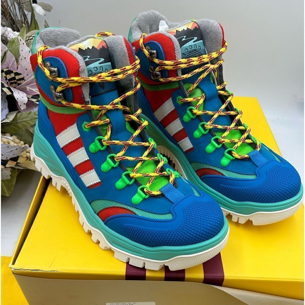 Men’s Gucci, X Adidas, lace up trainer, boot size 9 made in  Italy